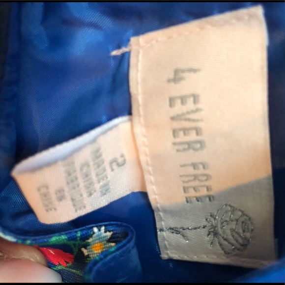 Toddler Girls Dress - Picture 2 of 2